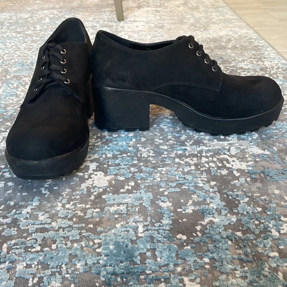 Soda Black Shoes Size 10. - Picture 6 of 9